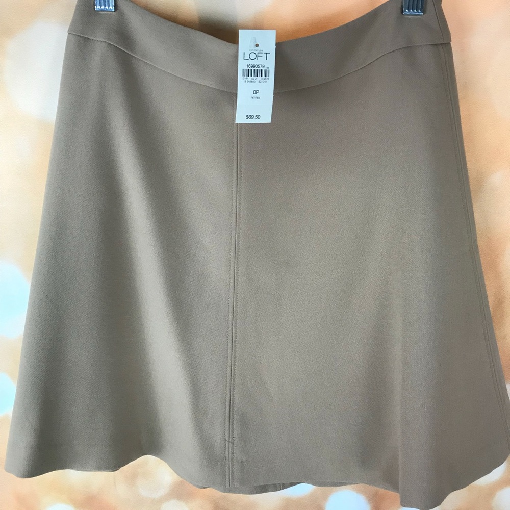 LOFT skirt NWT size OP